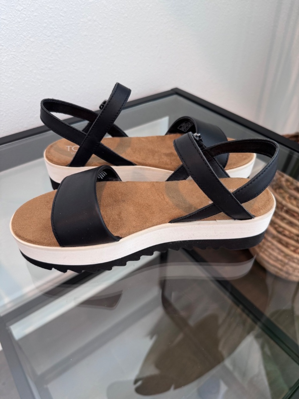 TOMS Women’s Brynn Vetiver Leather Platform Black Sandals Size 6 - Picture 12 of 16